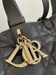 Dior Medium Dior Toujours Bag Black Size 28.5 x 19 x 21.5 cm - 4