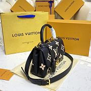 Louis Vuitton LV M45978 Madeleine BB Size 24 x 17 x 8.5 cm - 5