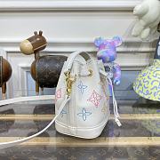 Louis Vuitton LV Nano Noé Handbag M23088 White Size 13 x 16 x 10 cm - 4