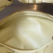 Bottega Veneta Jodie Knotted Intrecciato Leather Tote Size 23 x 28 x 8 cm - 2