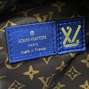Louis Vuitton LV M21060 Pillow Palm Springs Mini Backpack Size 17 x 22 x 10 cm - 2