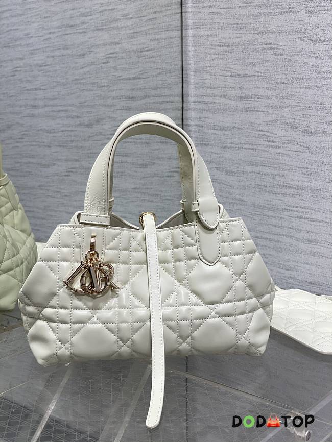 Dior Small Dior Toujours Bag White Size 23 x 15 x 15 cm - 1