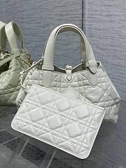 Dior Small Dior Toujours Bag White Size 23 x 15 x 15 cm - 4