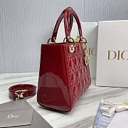 Lady Dior Medium Cannage Red Size 24 x 20 x 11 cm - 2