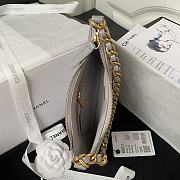 Chanel Hobo Bag Grey Size 15 x 23.5 x 2 cm - 4
