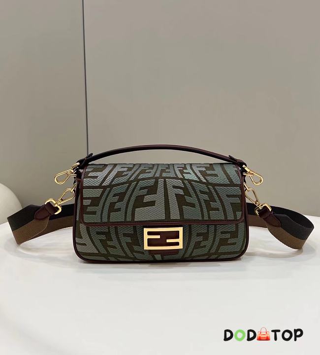 Fendi Baguette Bag 01 Size 28 × 6 × 14 cm - 1