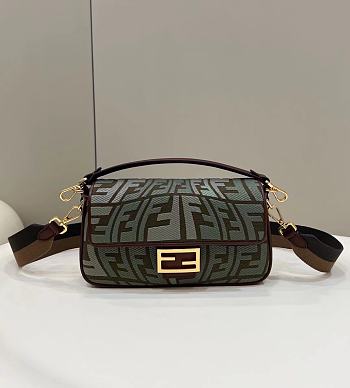 Fendi Baguette Bag 01 Size 28 × 6 × 14 cm