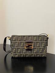 Fendi Baguette Zipper Shoulder Bag Size 30 x 18 x 12 cm - 1