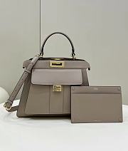 Fendi Peekaboo Handbag Size 33.5 x 13 x 25.5 cm - 1