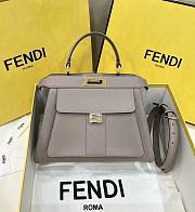 Fendi Peekaboo Handbag Size 33.5 x 13 x 25.5 cm - 4