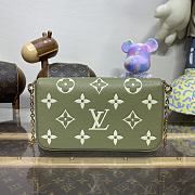 Louis Vuitton LV  Pochette Félicie Chain Bag M64064 Size 21 x 12 x 3 cm - 3