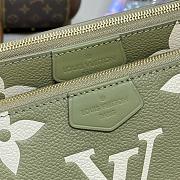 Louis Vuitton LV Multi Pochette Accessoires Green M80399 Size 25 x 14.5 x 4.5 cm - 2