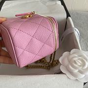 Chanel Pink Quilted Caviar Vanity Case Bag Mini Size 10 × 7 × 9 cm - 4