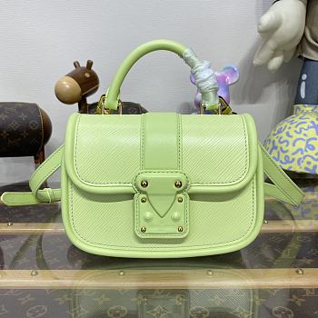 Louis Vuitton LV Hide and Seek Epi Leather Green Size 21 x 15 x 8 cm