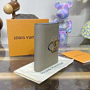 Louis Vuitton LV Vertical Wallet M82198 Gray Size 9 x 12 x 1 cm - 4