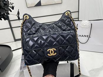 Chanel Hobo Bag Black Size 22.5 x 21.5 x 7 cm