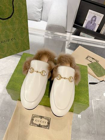 Gucci Loafers White 02