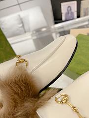 Gucci Loafers White 02 - 5