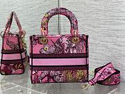 Dior Medium Lady D-lite Bag Fuchsia Size 24 cm - 6