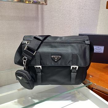 Prada Messenger Bag 1BD671 Black Size 30 x 25 x 12 cm