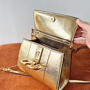 Valentino Garavani Vsling Snake Print Bag Gold Size 22 x 16 x 9 cm - 6