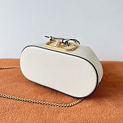 Valentino Mini Sheepskin Bucket Bag White Size 20 x 17 x 8 cm - 6