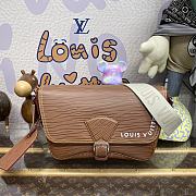Louis Vuitton LV Montsouris Messenger Bag M23097 Brown Size 34 x 19 x 11 cm - 1