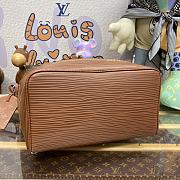 Louis Vuitton LV Maxi Noé Sling Bucket Bag M23117 Brown Size 34 x 48 x 18 cm - 2