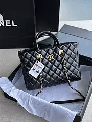 Chanel Shopping Bag A93525 Crinkle-effect Calfskin Small Size 21 x 30 x 14 cm - 1