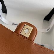 Chanel Flap Handle Bag Brown Size 18 × 7 × 12 cm - 3