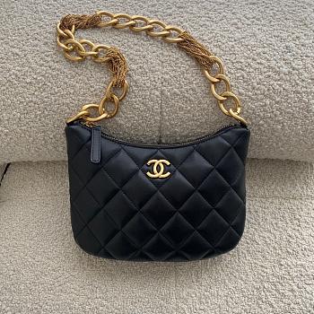 Chanel Hobo Bag Black Size 25 × 6 × 17.5 cm