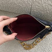 Chanel Hobo Bag Black Size 25 × 6 × 17.5 cm - 4