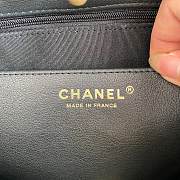 Chanel Hobo Hippie Bag Black Size 25 × 8 × 25 cm - 2