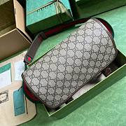Gucci GG Messenger Bag Size 27 x 20 x 10 cm - 3