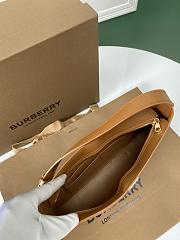Burberry TB Leather Shoulder Bag Size 28 x 5 x 14 cm - 3