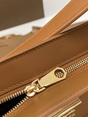 Burberry TB Leather Shoulder Bag Size 28 x 5 x 14 cm - 2