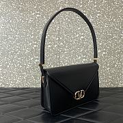 Valentino Garavani V Logo Leather Handbag Black Size 24 x 15.5 x 7 cm - 6