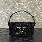 Valentino Garavani Supervee Small Leather Top Handle Bag Black Size 19 x 10.5 x 5 cm - 1