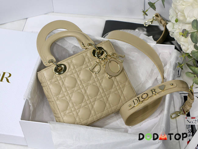 Lady Dior My Abcdior Bag Beige Size 20 x 16.5 x 8 cm - 1