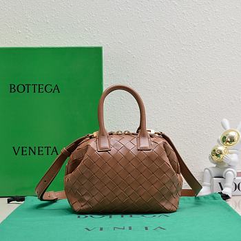 Bottega Veneta Handbag Brown Size 20.5 x 15.5 x 10 cm