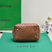 Bottega Veneta Handbag Brown Size 20.5 x 15.5 x 10 cm - 6