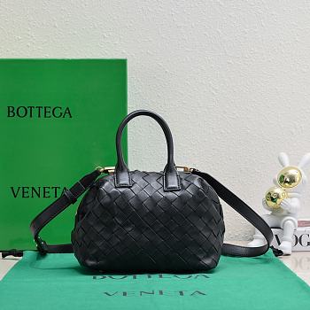 Bottega Veneta Handbag Black Size 20.5 x 15.5 x 10 cm