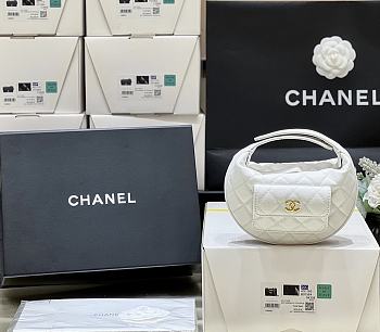 Chanel Half Moon Handle White Bag Size 17.5 x 16 x 5 cm
