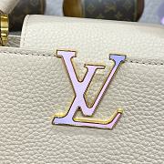 Louis Vuitton LV Capucines Mini Handbag M23082 Size 21 x 14 x 8 cm - 3