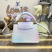 Louis Vuitton LV Capucines Mini Handbag M48865 01 Size 21 x 14 x 8 cm - 2