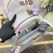 Louis Vuitton LV Capucines Small Handbag M48865 01 Size 27 x 18 x 9 cm - 5