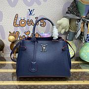 Louis Vuitton Lockme Day Marine Rouge M53645 Navy Blue Size 31 x 24 x 16 cm - 1
