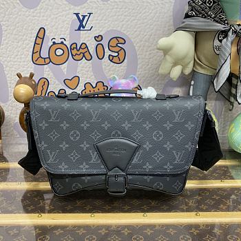 Louis Vuitton LV Montsouris Messenger Bag M46685 Black Size 34 x 19 x 11 cm