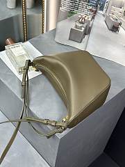 Loewe Hammock Hobo Mini Leather Bag Green Size 28 x 17 x 9.5 cm - 4