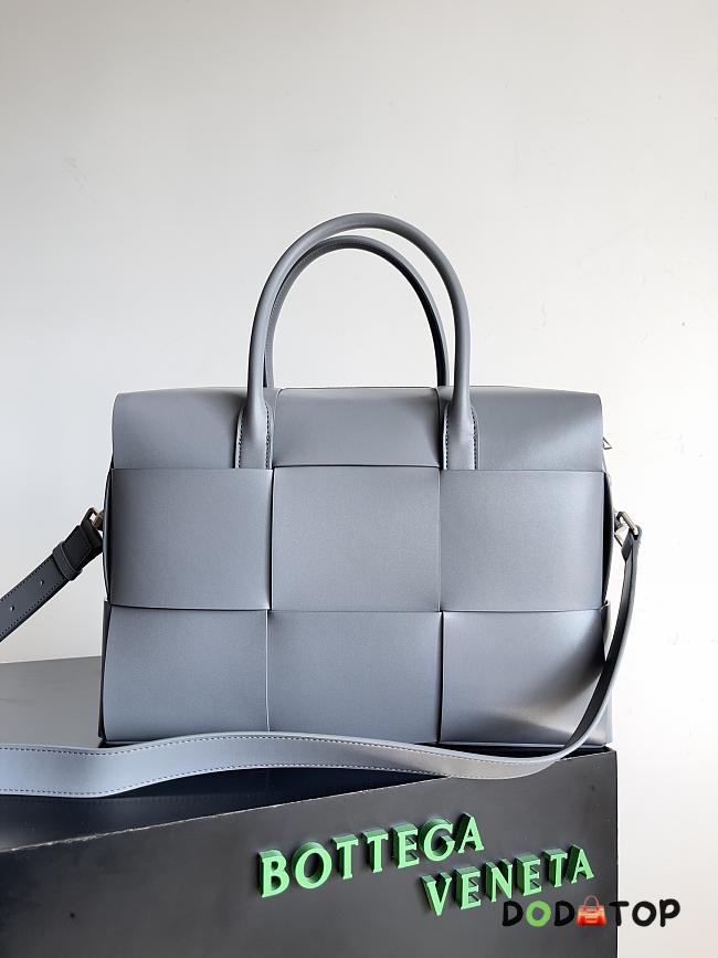 Bottega Veneta Men's Arco In Grey Bag Size 36 x 28 x 12 cm - 1